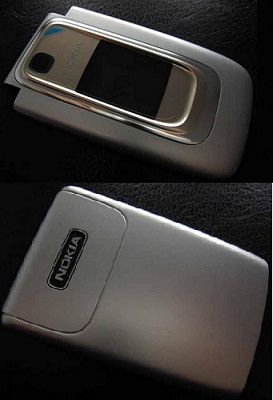 Nokia 6131 el�lap �s akkumul�tor takar�